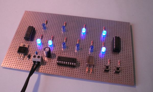 Die fertige Binär-Uhr