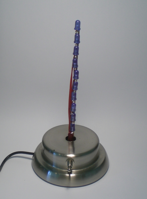 Das Gehäuse der Binär-Uhr III