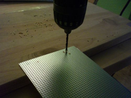 Das Bohren der Platinen