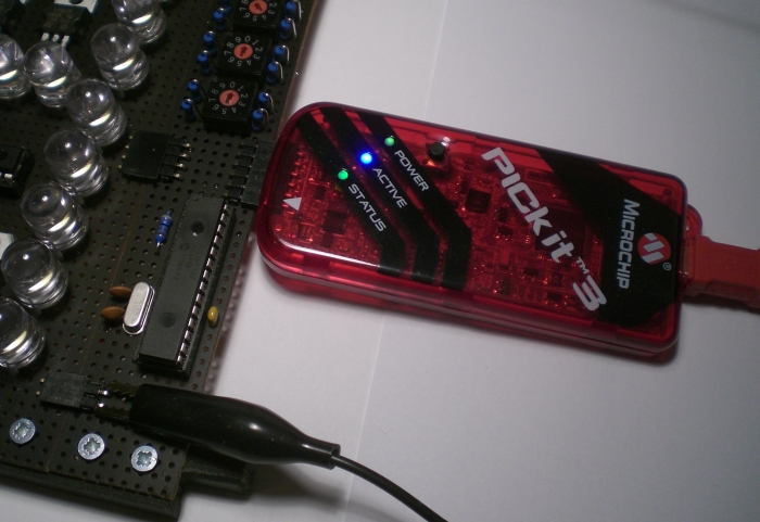 Das Programmieren des LED-Countdowns II mit dem PICkit3