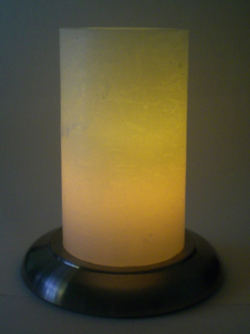 Die fertige elektronische Kerze