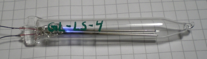 Die glimmende GL-LS-4