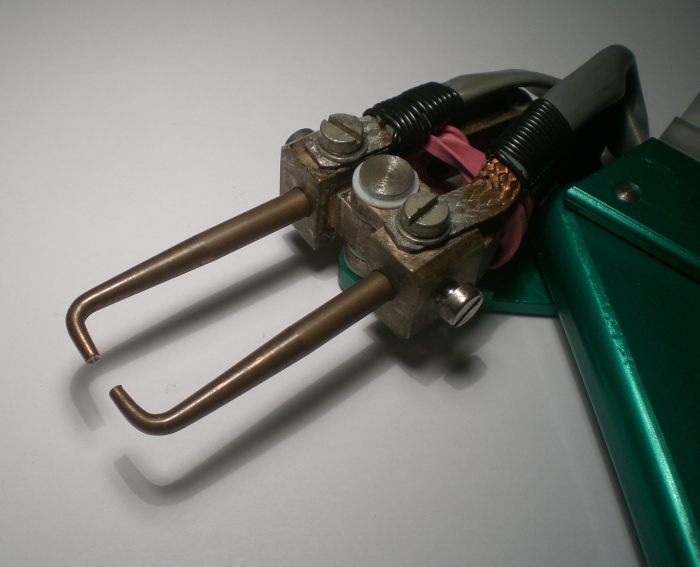 Detailaufnahme der professionellen Zange