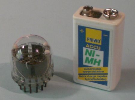 Die B-5035 im Größenvergleich