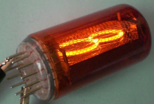 Das Leuchtbild von der Seite