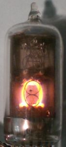 Das Symbol 'Ω' (unten)