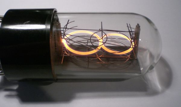 Die Ziffer 8 von der Seite