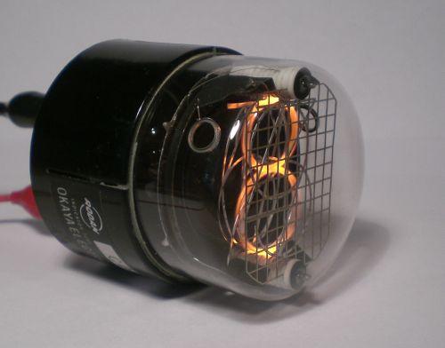 Die Ziffer 8 von der Seite