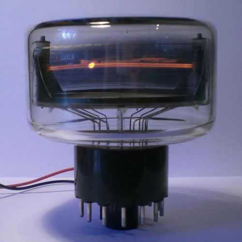 Die Ziffer 4 von der Seite