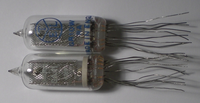 Die GA11 neben der GR10W