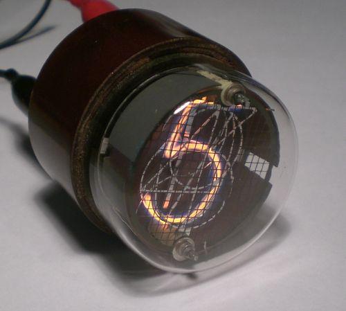 Die Ziffer 5 von der Seite