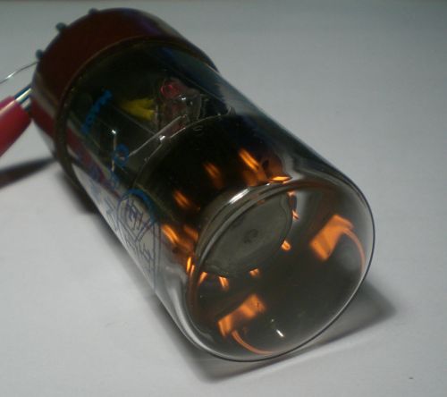 Das Leuchtbild von der Seite