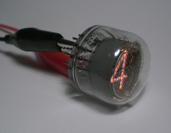 Das Leuchtbild von der Seite