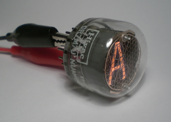 Das Leuchtbild der GR7M/U von der Seite