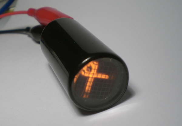 Das Leuchtbild der GS-1 von der Seite