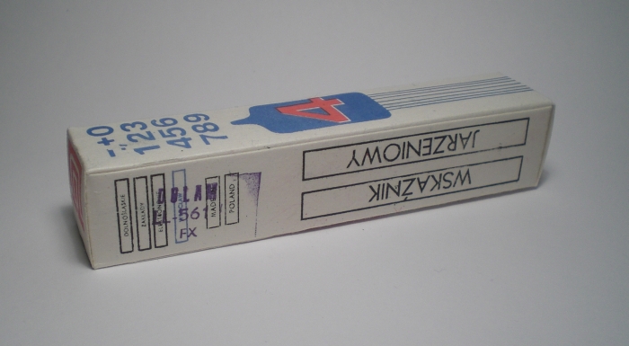 Die Originalverpackung der LL-561