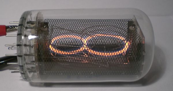 Die Ziffer 8 von der Seite