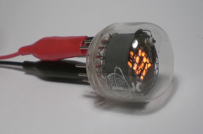 Die QS30-33 von der Seite