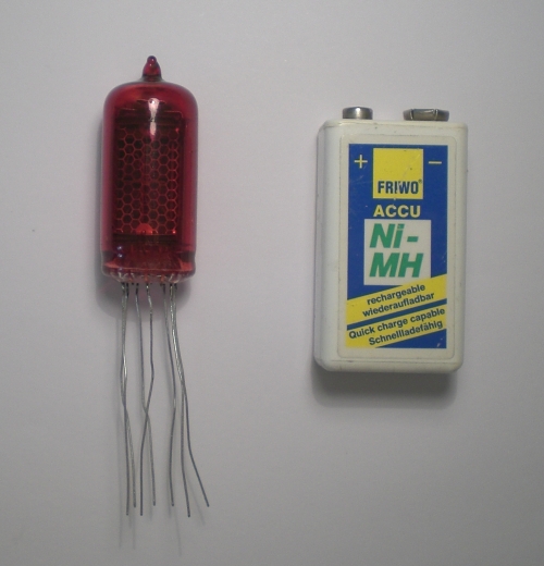 Die XN-16/F im Größenvergleich