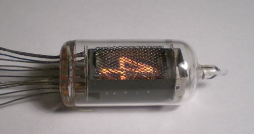 Die Ziffer 4 von der Seite