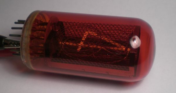 Die Ziffer 4 von der Seite