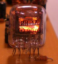 Die IN-17 mit 33K Anodenwiderstand