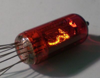 Die Ziffer 3 von der Seite