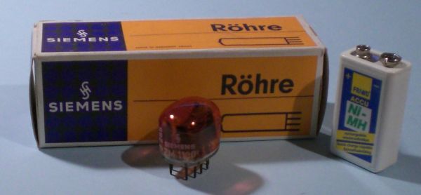 Die ZM1180 im Größenvergleich