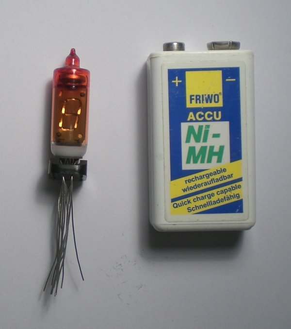 Die ZM1410 im Größenvergleich